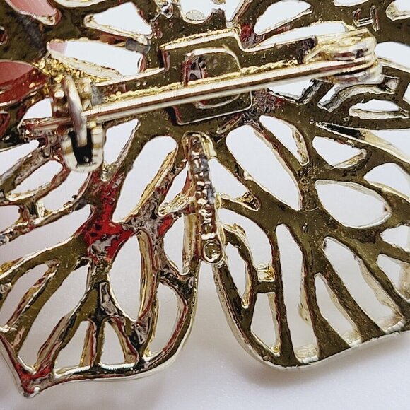 Vintage Signed GERRY'S Flower Brooch Gold Tone Timeless Classic Textured Exc Con - Picture 5 of 5